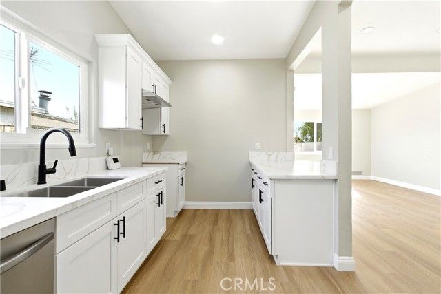 125 W Alru, Rialto, CA 92376