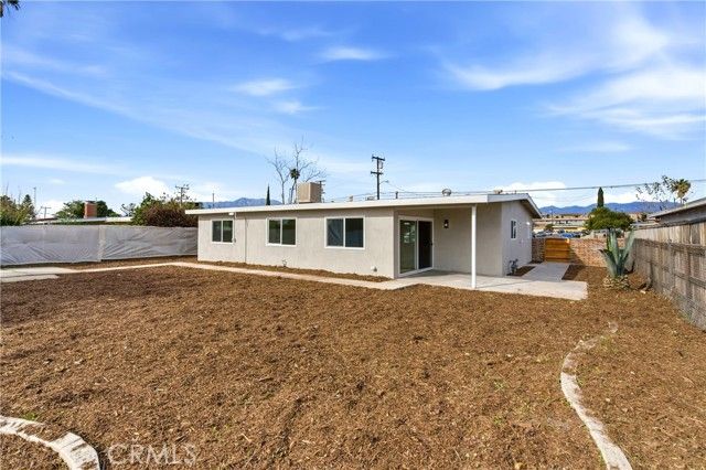 125 W Alru, Rialto, CA 92376