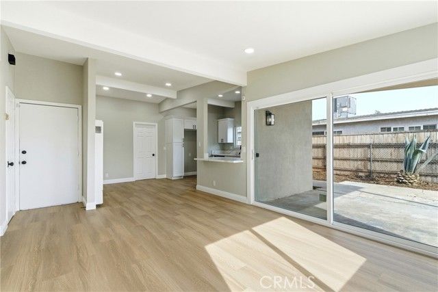 125 W Alru, Rialto, CA 92376