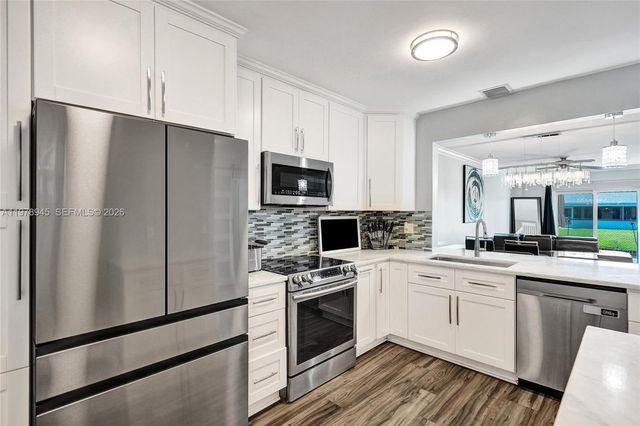 3703 NW 91st Ln, Sunrise, FL 33351