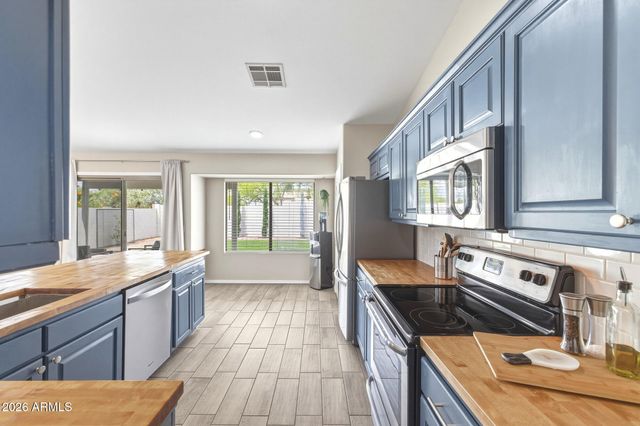 1036 N 93RD Street, Mesa, AZ 85207