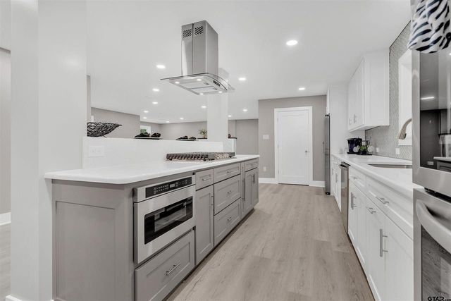 613 Northgate Drive, Lindale, TX 75771