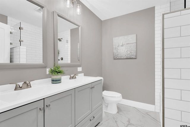 613 Northgate Drive, Lindale, TX 75771