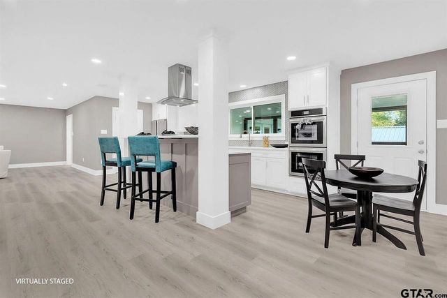 613 Northgate Drive, Lindale, TX 75771