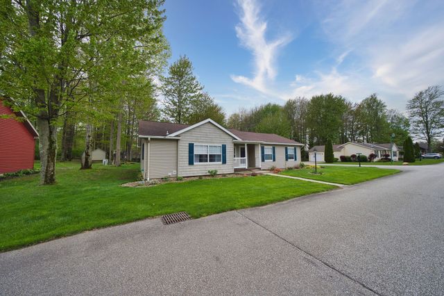 5314 CHAMPAGNE Court, Girard, PA 16417