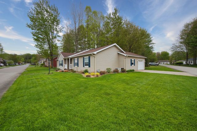 5314 CHAMPAGNE Court, Girard, PA 16417