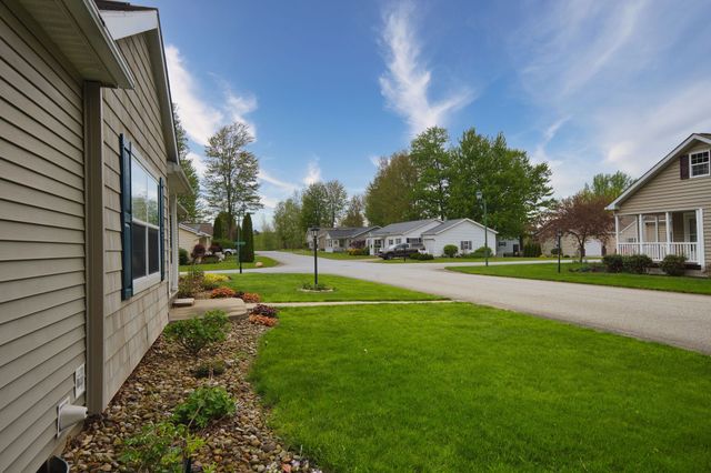 5314 CHAMPAGNE Court, Girard, PA 16417