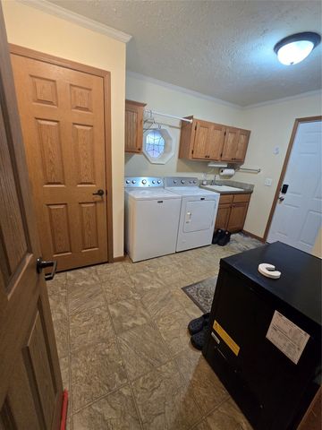 5314 CHAMPAGNE Court, Girard, PA 16417