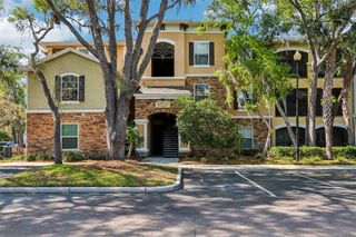10125 COURTNEY PALMS BOULEVARD 201, Tampa, FL 33619