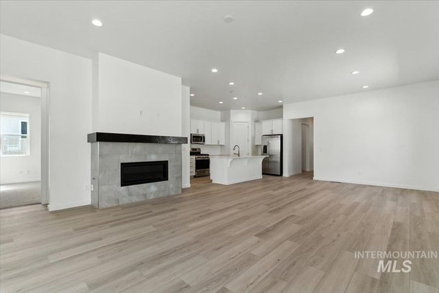 3751 S Anise Ave, Nampa, ID 83686