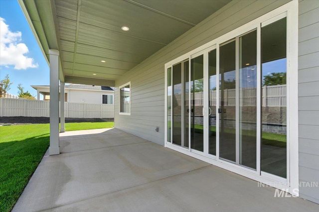3751 S Anise Ave, Nampa, ID 83686