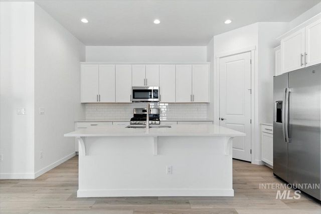 3751 S Anise Ave, Nampa, ID 83686