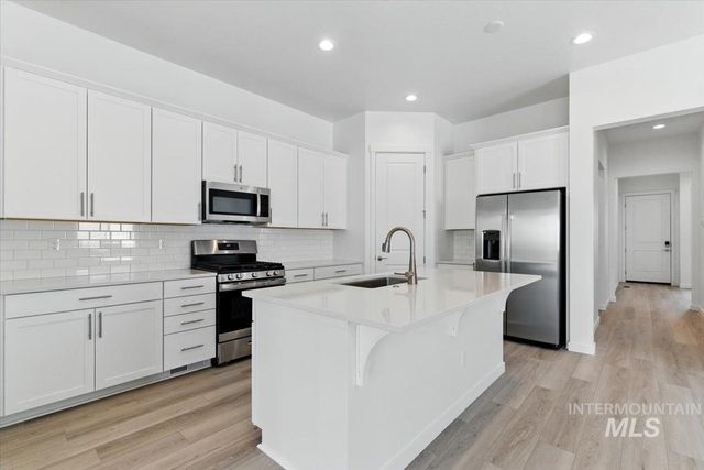 3751 S Anise Ave, Nampa, ID 83686