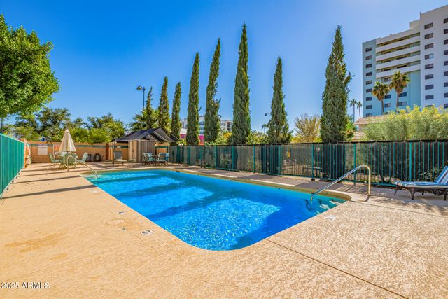 225 W 1ST Street 128, Mesa, AZ 85201