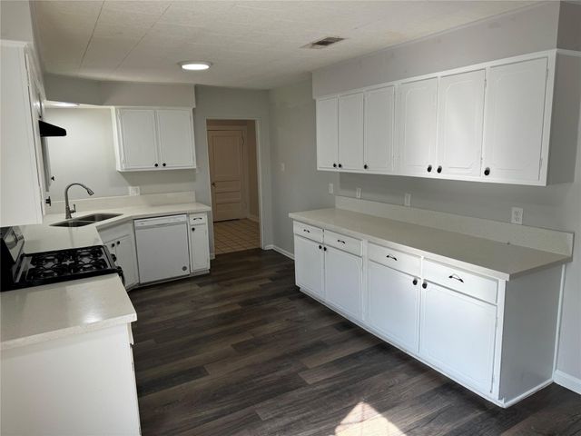 7920 Findlay Street, Houston, TX 77017