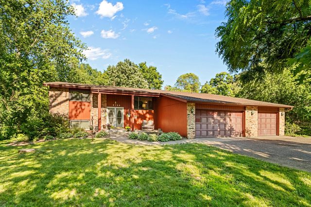 8135 Long Lake Road, Mounds View, MN 55112