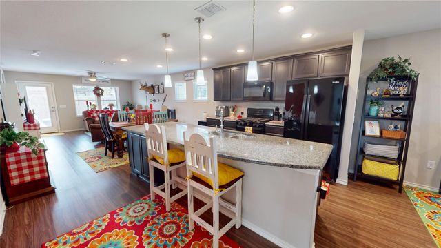 832 Rough Hollow Drive, Mckinney, TX 75071