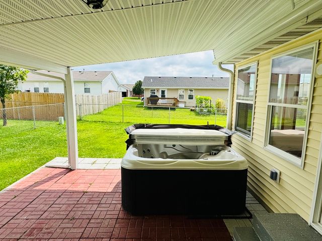 3063 Merseyshire Lane, Machesney Park, IL 61115