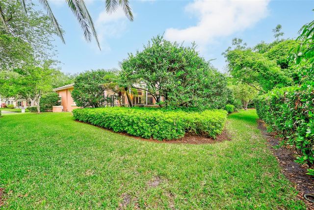 7640 HUNTER LANE N, Pinellas Park, FL 33782