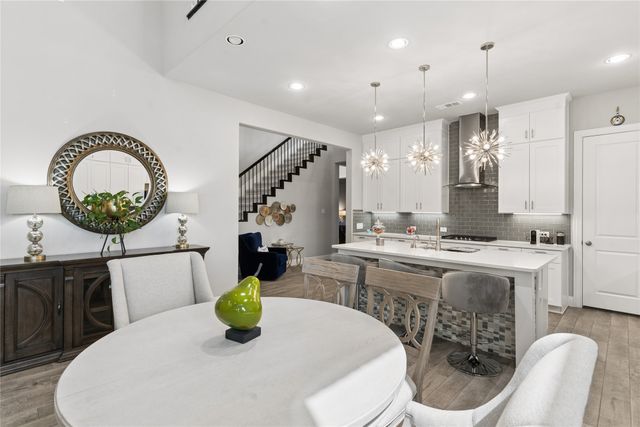 12701 Mercer Parkway, Farmers Branch, TX 75234