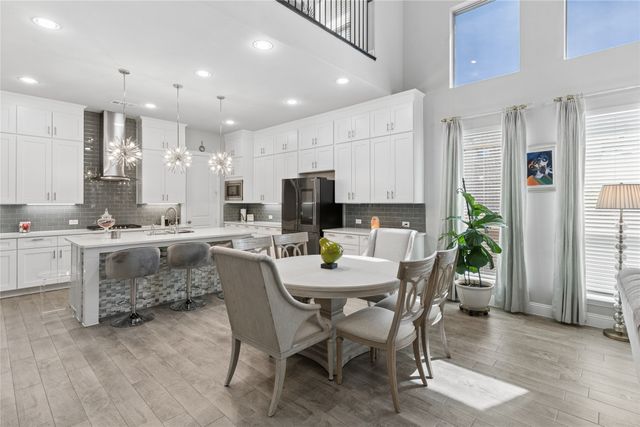 12701 Mercer Parkway, Farmers Branch, TX 75234