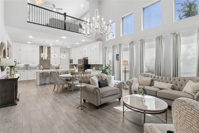 12701 Mercer Parkway, Farmers Branch, TX 75234