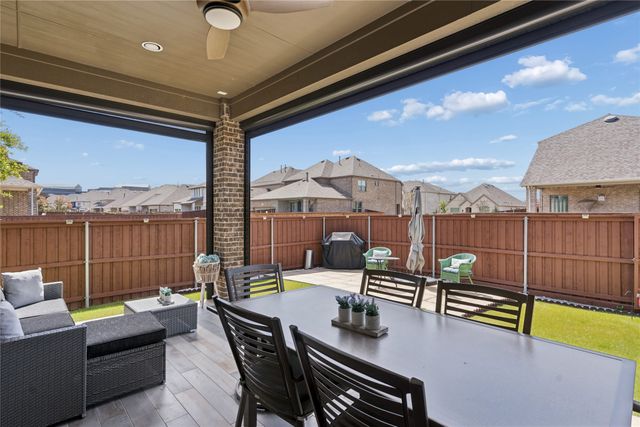 12701 Mercer Parkway, Farmers Branch, TX 75234