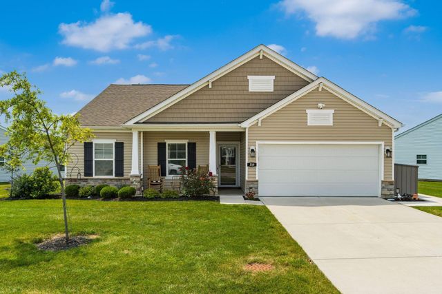 319 Mannaseh Drive W, Granville, OH 43023
