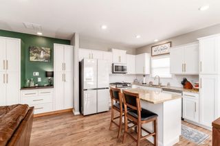 319 Mannaseh Drive W, Granville, OH 43023