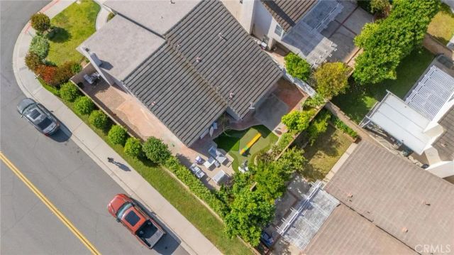 2 Shelby, Irvine, CA 92620