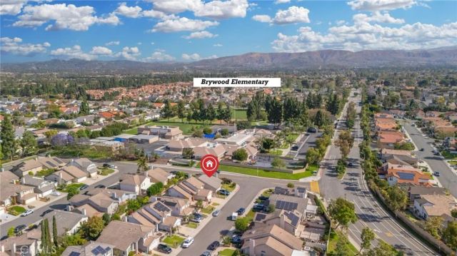 2 Shelby, Irvine, CA 92620