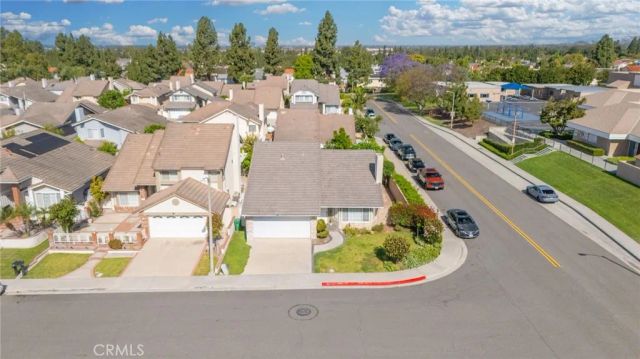 2 Shelby, Irvine, CA 92620