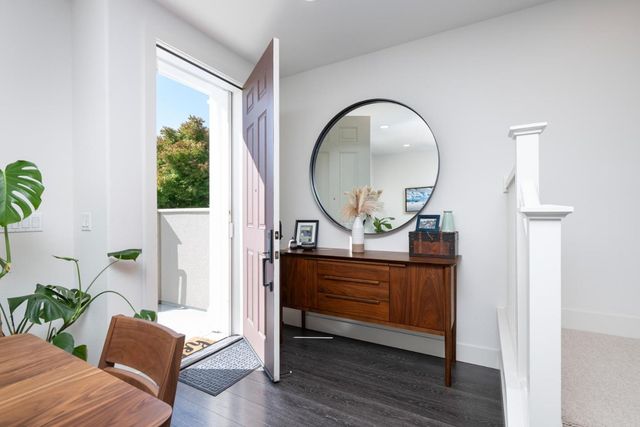 2933 Baze Road, San Mateo, CA 94403