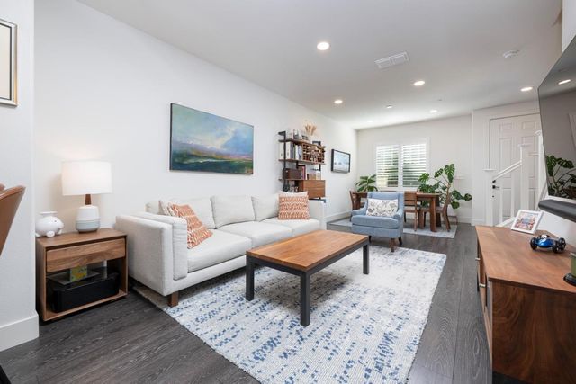 2933 Baze Road, San Mateo, CA 94403