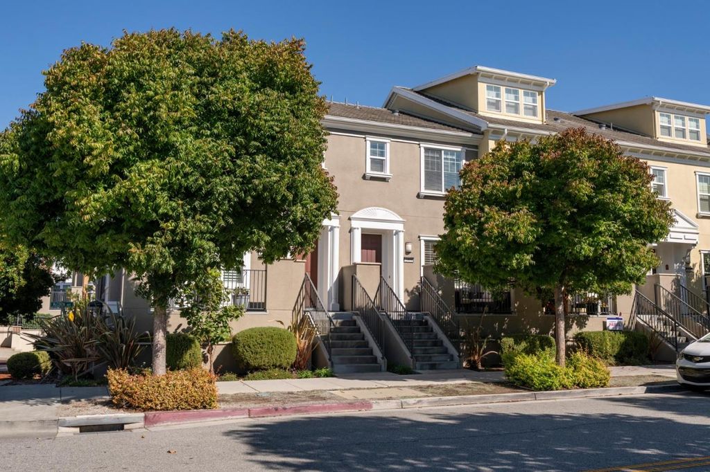 2933 Baze Road, San Mateo, CA 94403