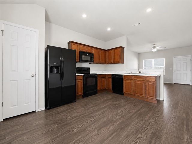 813 NW 67th Avenue, Bentonville, AR 72713