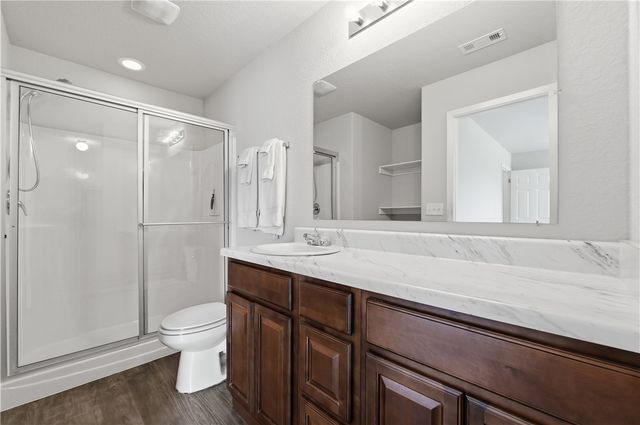 813 NW 67th Avenue, Bentonville, AR 72713