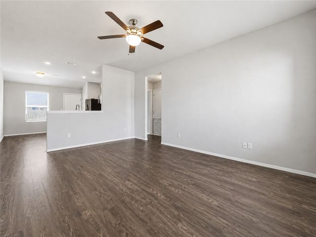 813 NW 67th Avenue, Bentonville, AR 72713