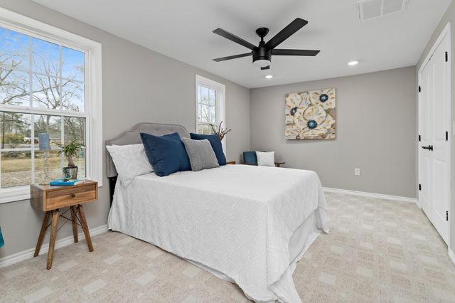 2320 Delaware Street, Beaumont, TX 77703