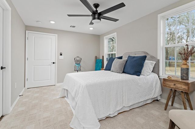 2320 Delaware Street, Beaumont, TX 77703