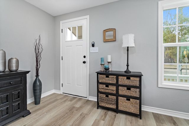 2320 Delaware Street, Beaumont, TX 77703