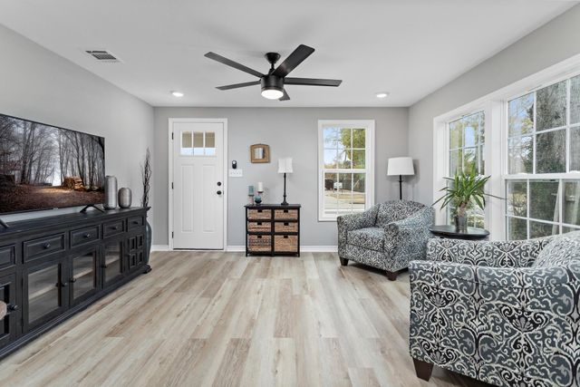 2320 Delaware Street, Beaumont, TX 77703