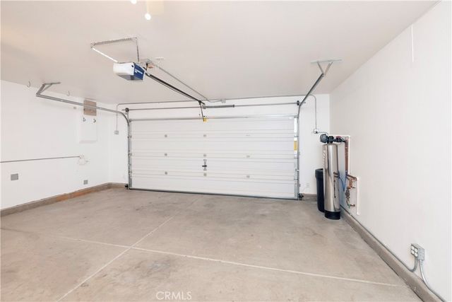 1379 Bird Of Paradise Court, Beaumont, CA 92223