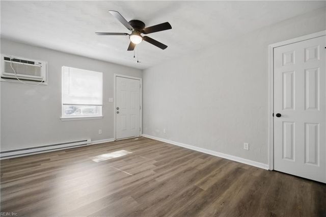 7441 Fenner ST, Norfolk, VA 23505