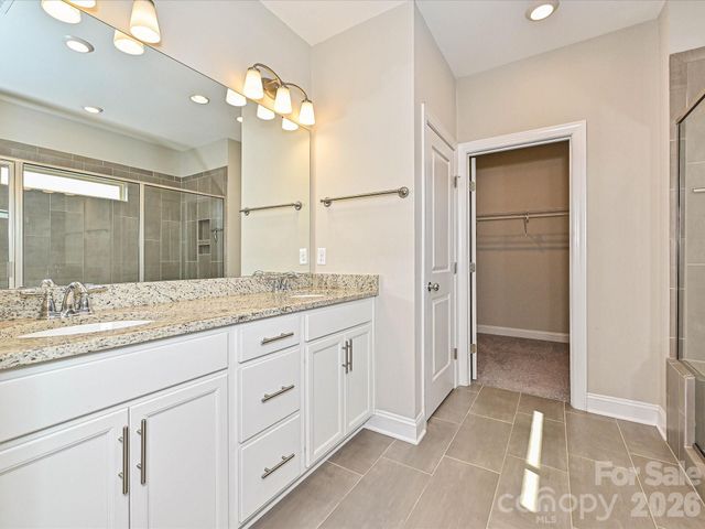 6320 Kennard Drive, Charlotte, NC 28216
