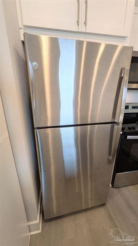 379 Clubbs St, Pensacola, FL 32502