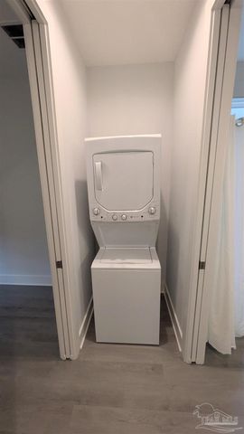 379 Clubbs St, Pensacola, FL 32502