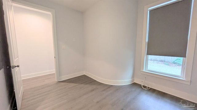 379 Clubbs St, Pensacola, FL 32502