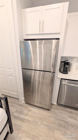 379 Clubbs St, Pensacola, FL 32502