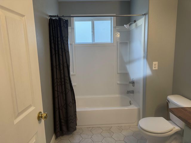 7834 Phaedra Lane, White City, OR 97503